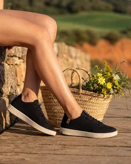 SAOLA SAOLA Damen vegan Sneaker Damen Ezo Schwarz – Produktbild 1 von 1