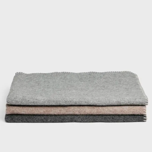 Yumeko Babydecke 75x100 cm Yumeko aus 100% Mulesingfreier Merinowolle, Dark grey/light grey, – Produktbild 3 von 3