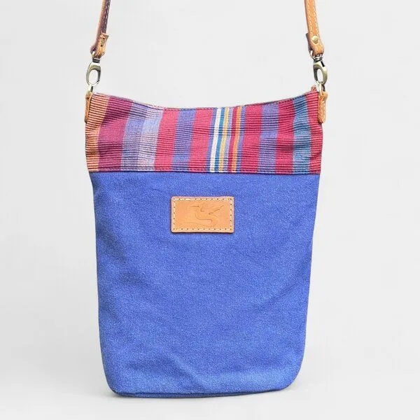 Dragolina Dragolina Umhängetasche Willow mit Webstoff der Pwo Karen, Azurblau (blau), – Produktbild 1 von 4