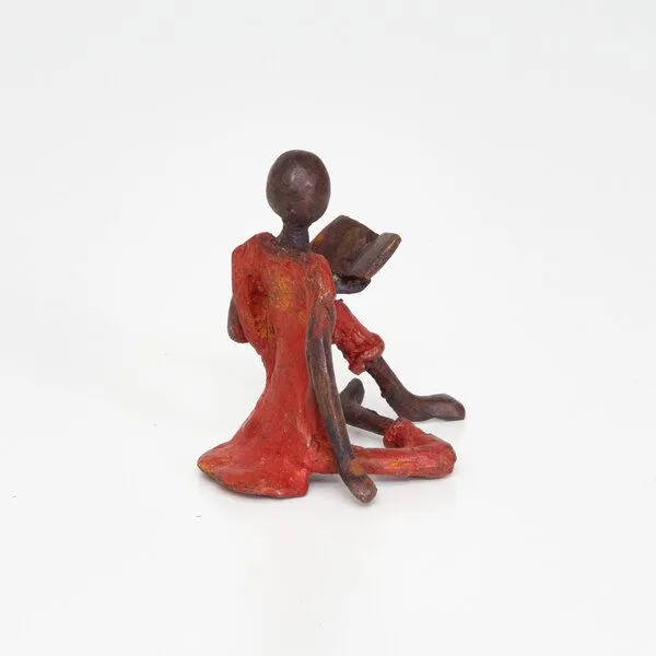 Moogoo Creative Africa Moogoo Creative Africa Bronze-Skulptur "L' enfant au livre" by Soré | Kind mit Buch | 8 cm, Rot, – Produktbild 4 von 4