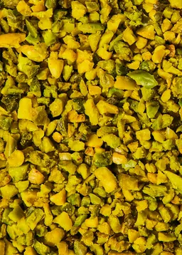 KoRo Gehackte blanchierte Pistazienkerne 250 g – Produktbild 1 von 1