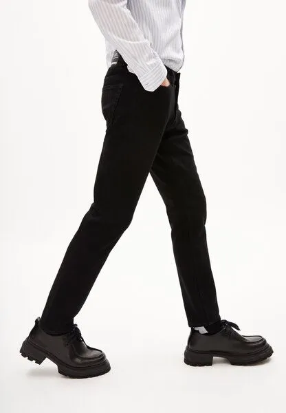 ARMEDANGELS ARMEDANGELS Iaan Comfort - Herren Straight Leg Mid Waist aus Bio-Baumwoll Mix, Rinse black, – Produktbild 4 von 4