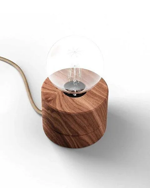ALMUT von Wildheim ALMUT von Wildheim Tischleuchte Holz, Walnuss natur, – Produktbild 1 von 4