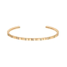 Maren Jewellery Lovelines Embrace Armreif - 17 / 18K Gelbgold & Labordiamanten – Produktbild 1 von 1