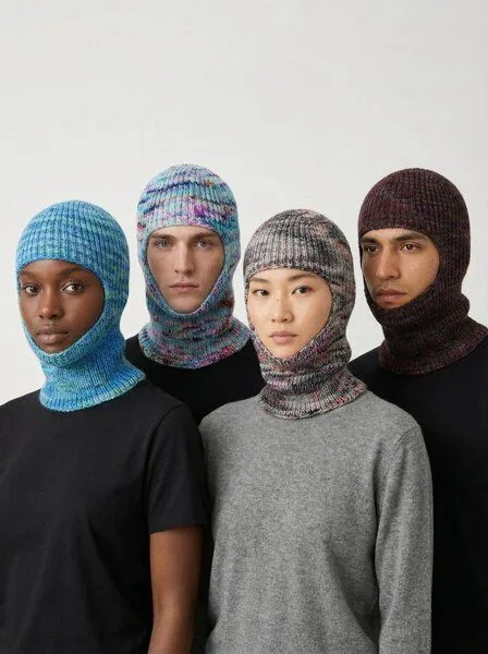 KnitToChange KnitToChange Handgestrickte Balaclava aus weichem Effektgarn – verschiedene Farben, Ozean, – Produktbild 4 von 4