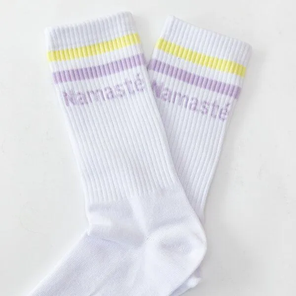 Divasya Divasya Socken mit Yoga Motiv | Namasté – Produktbild 2 von 4