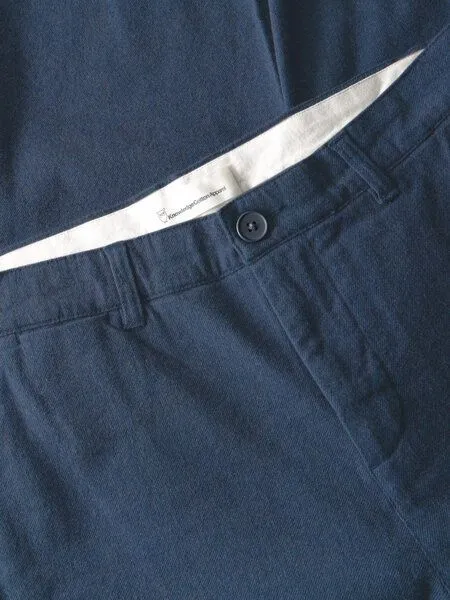 KnowledgeCotton Apparel KnowledgeCotton Apparel Chino-Hose Chuck regular flannel pants, Vintage indigo, – Produktbild 3 von 3