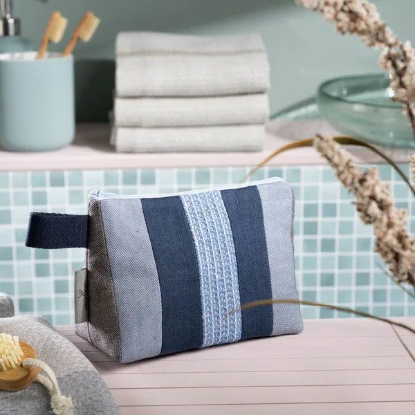 nahtur-design nahtur-design Kosmetiktasche aus 100% Leinen | Kleine Leinentasche, No_20 (grün), – Produktbild 2 von 4