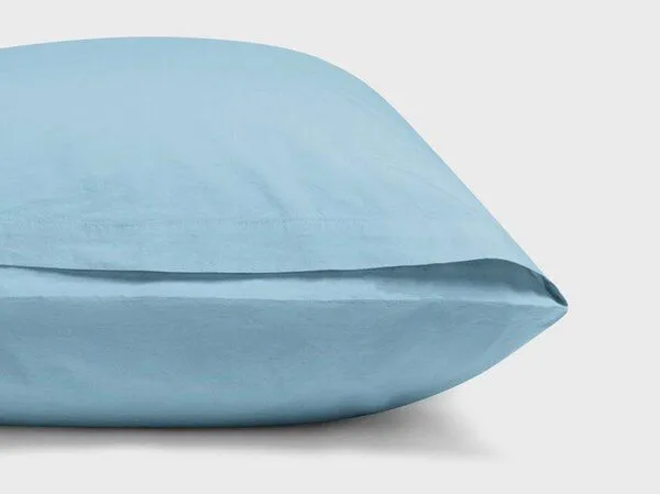 Yumeko Seitenschläferkissenbezug Yumeko aus Perkal 200TC, Blue lagoon, – Produktbild 3 von 4