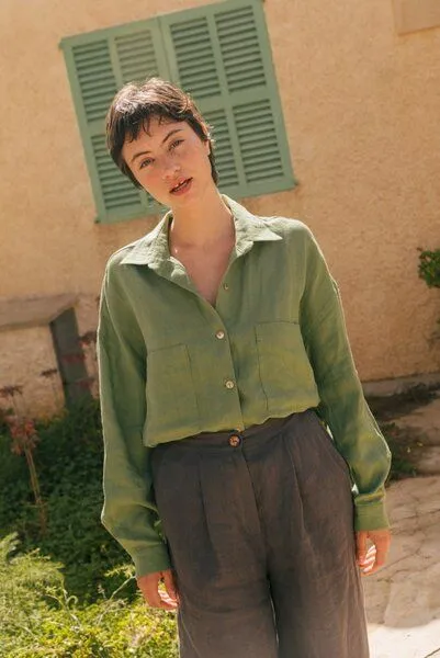 AmourLinen AmourLinen Molly Leinenhemd mit übergroßem Kragen, Matcha grün, – Produktbild 3 von 4