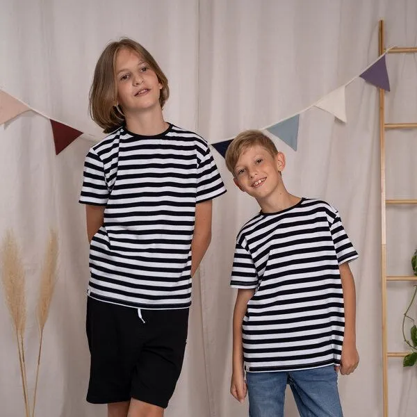Vresh Clothing Vresh Clothing Mini Streivenhörnchen - Gestreiftes T-Shirt aus Biobaumwolle, Schwarz/weiß, – Produktbild 2 von 4