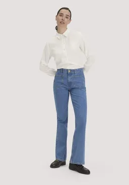 hessnatur hessnatur Jeans Flared Leg aus reiner Bio-Baumwolle – Produktbild 1 von 1