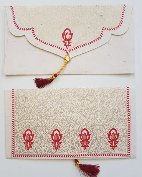 BAGHI BAGHI Kuverts Set aus handgeschöpftem Seidelbastpapier Set mit 5 Stück, Weiss, – Produktbild 1 von 1