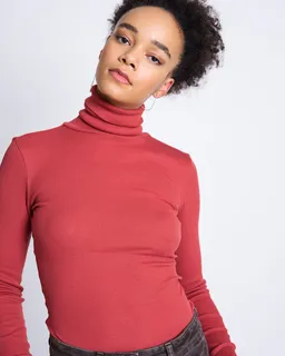 JAN N JUNE JAN N JUNE Damen vegan Top Minirib Mit Rollkragen Chuva Mid Rot – Produktbild 1 von 1
