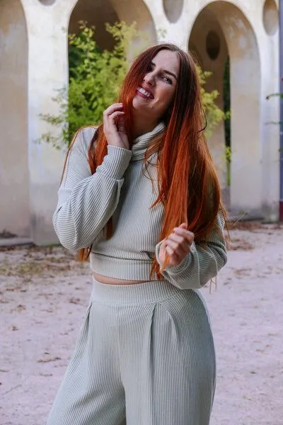 Vivien Joy Vivien Joy Kurzer Rollkragenpullover - Aila Crop Pulli, Mint (grün), – Produktbild 4 von 4