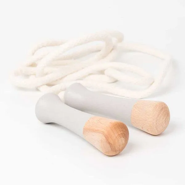 Me&Mine Hüpfseil aus Holz von Me&Mine, Grau, – Produktbild 1 von 4