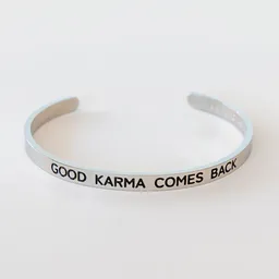 Divasya Divasya Armreif mit Gravur | Silber | Good Karma comes back – Produktbild 1 von 1