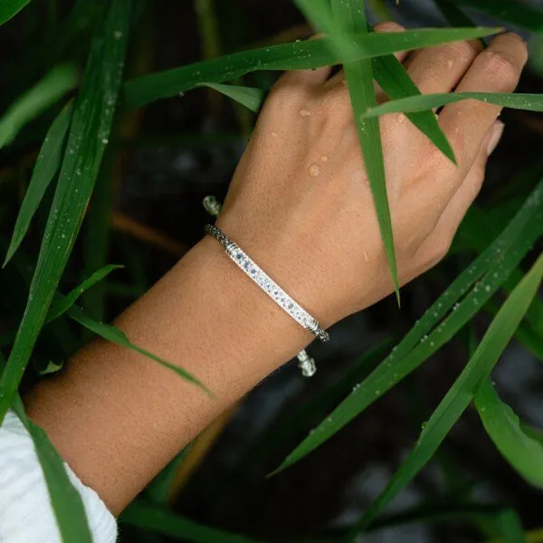 Spirit of Island Spirit of Island Armband | Charisma des Mondsteins, Weiss, – Produktbild 6 von 7