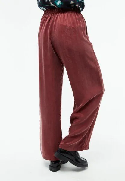 Givn Berlin Givn Berlin Hose GBMARLA aus Cupro (Bemberg) mit weitem Bein, Cranberry, – Produktbild 4 von 4