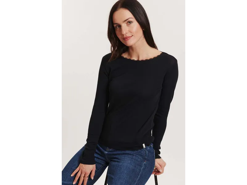 Tranquillo Tranquillo Longsleeve Noemiee aus Biobaumwolle, Black, – Produktbild 4 von 7