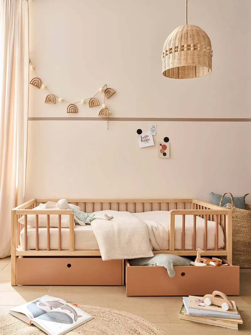 Vertbaudet Kinderbett TRAUMZEIT mit 2 Schubladen und Fallschutz 70x140 cm zimt, Zimt, – Produktbild 1 von 4