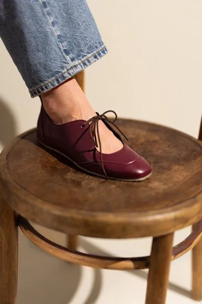 AGAZI AGAZI Louise (smooth burgundy) – vegan ballerina flats made from plant-based leather – Produktbild 2 von 2