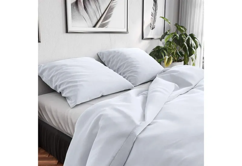 Wolkenfeld Kissenbezug Renforcé Kissenbezug Baumwolle - Natürlich weiches Schlafgefühl, (1 Stück), Größe 80x80, 40x80 und 70x90 cm, versteckter Reißverschluss, Weiß, – Produktbild 1 von 4
