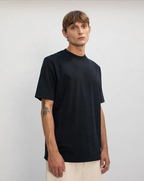 Rotholz Rotholz Basic T-Shirt mit breitem Kragen Bio Baumwolle, Schwarz, – Produktbild 7 von 8