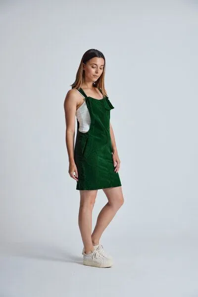 Flax and Loom Flax and Loom Cord Latzkleid Peggy, Winter green, – Produktbild 3 von 6
