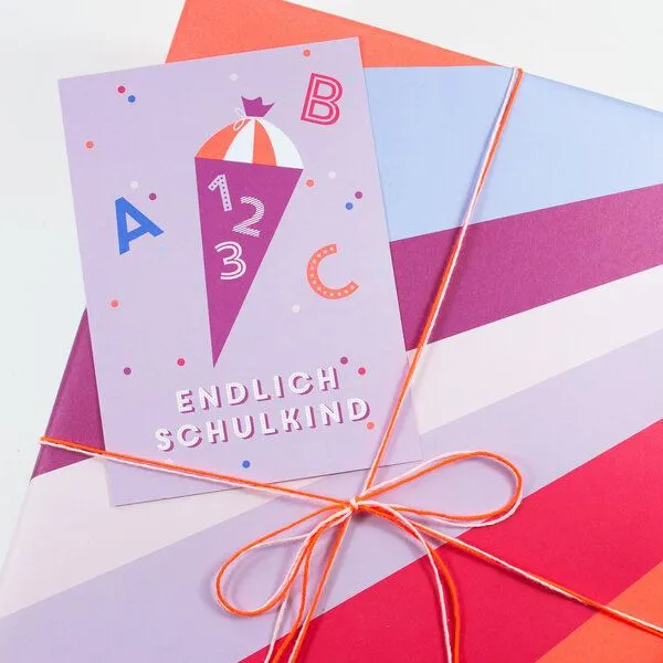Bow & Hummingbird Bow & Hummingbird Postkarte Endlich Schulkind – Produktbild 3 von 3
