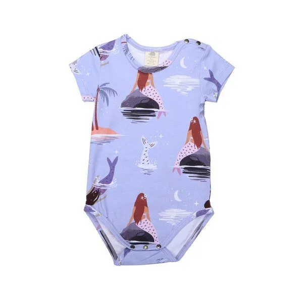 Walkiddy Baby Kurzarmbody GOTS zertifiziert – 95% Bio-Baumwolle, Lila mit Meerjungfrauenmotiv, 5% Elasthan, weich & bequem | Walkiddy – Produktbild 1 von 2