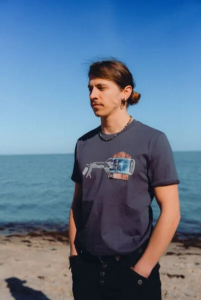 FÄDD FÄDD Herren T-Shirt Rundhals aus Bio-Baumwolle "BUDDELSCHIFF BT", Indianisches grau (grau), – Produktbild 2 von 4