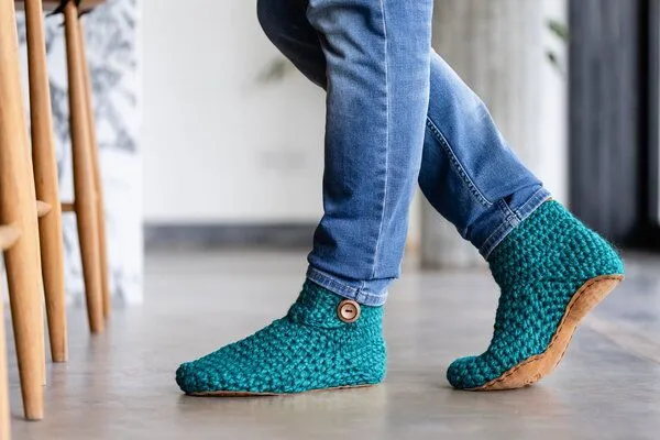 Kingdom of Wow Kingdom of Wow - Handgefertigte Hausschuhe aus Wolle - High Top, Glacier teal, – Produktbild 2 von 5
