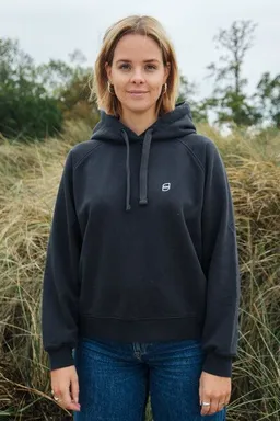 SALZWASSER SANNA – Hoodie (Damen) aus 100% Bio-Baumwolle (GOTS) von SALZWASSER – Produktbild 1 von 1