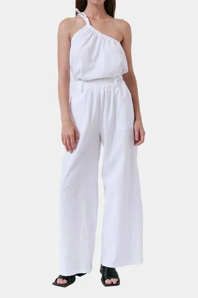 amt studio amt.studio "Pacific Pants" weite gekreppte Bio-Baumwolle Hose mit Gummizug, Weiss, – Produktbild 1 von 3