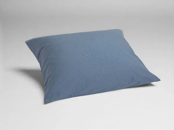 Yumeko Kissenbezug "Yumeko" aus Baumwolle TENCEL, Blue stripe, – Produktbild 1 von 3