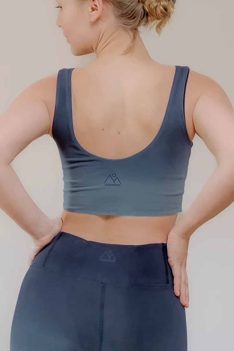 nice to meet me nice to meet me Damen vegan Crop Tank Reversible Farbverlauf Blau, Dunkelblau, – Produktbild 2 von 2