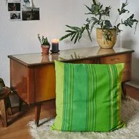 HängemattenGlück HängemattenGlück Kissenbezug aus reiner Bio Baumwolle 60x60cm Grüntöne, Lind gestreift (grün, mehrfarbig), – Produktbild 1 von 2