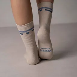 Vresh Clothing Vresh Clothing Vresh Verliebt - Tennis Socken aus Biobaumwoll-Mix – Produktbild 1 von 1