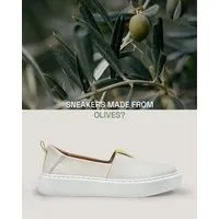 AGAZI AGAZI slip-on sneakers made from Italian olives – Produktbild 1 von 1