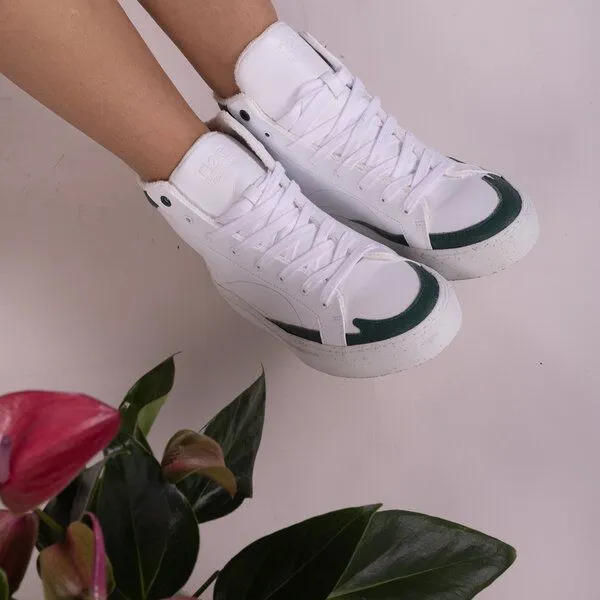 Nae Vegan Shoes Nae Vegan Shoes London High Top Sneaker aus AppleSkin und Piñatex, Grün, – Produktbild 4 von 4
