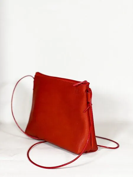 monday market monday market Ledertasche Stine, Rot, – Produktbild 4 von 4