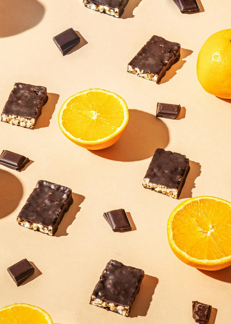 KoRo Puffreisriegel in Zartbitterschokolade mit Orange 18 g – Produktbild 4 von 5