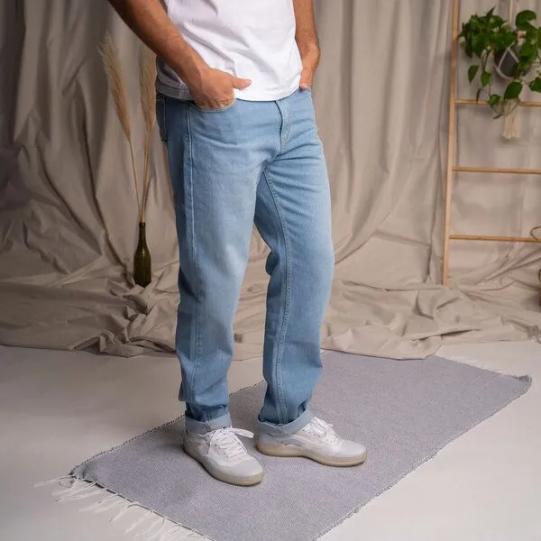 Vresh Clothing Vresh Clothing Valco - Regular Jeans aus Biobaumwoll-Mix, Hellblau, – Produktbild 5 von 5