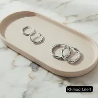 ELEKTROPULLI ELEKTROPULLI Geschlossene TWIST Creolen in 6 Größen, Silber, – Produktbild 1 von 1