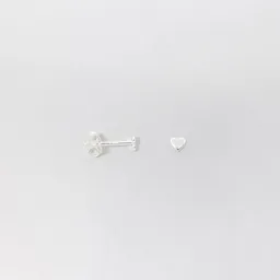 fejn jewelry fejn jewelry Ohrstecker 'shiny heart' – Produktbild 1 von 1