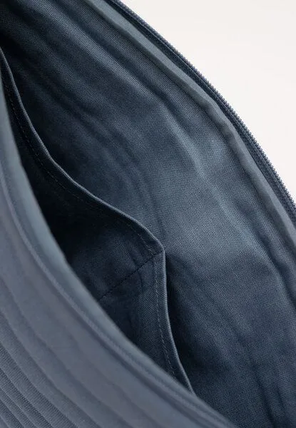 MELA MELA Gepolsterte Laptophülle Style VINUSA aus 100% Bio-Baumwolle, Dusty blue, – Produktbild 4 von 5