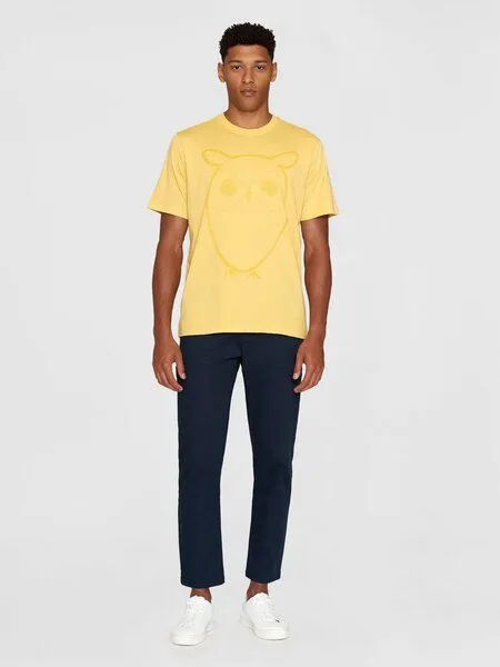 KnowledgeCotton Apparel KnowledgeCotton Apparel T-Shirt ALDER Basic Tee mit Eulenprint, Gelb (misted yellow), – Produktbild 3 von 4