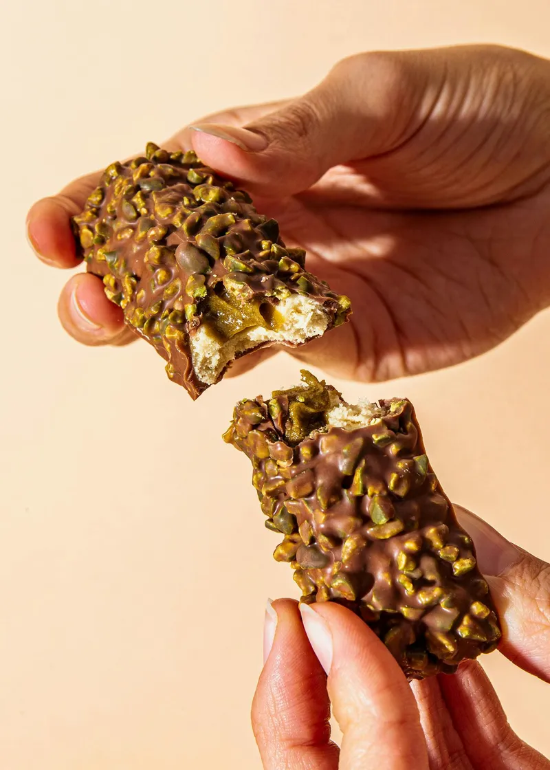 KoRo Protein Bar Deluxe Pistachio Butter | 12 x 55 g - 2. Wahl – Produktbild 4 von 5