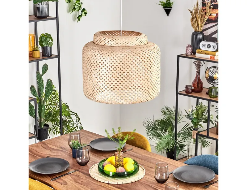 hofstein Hängeleuchte Hängelampe aus Metall/Bambus in Weiß/Naturfarben, ohne Leuchtmittel, Hängeleuchte im Boho-Design, Schirm in Gitter-Optik (45cm), 140cm, E27, Beige|weiß, – Produktbild 2 von 5